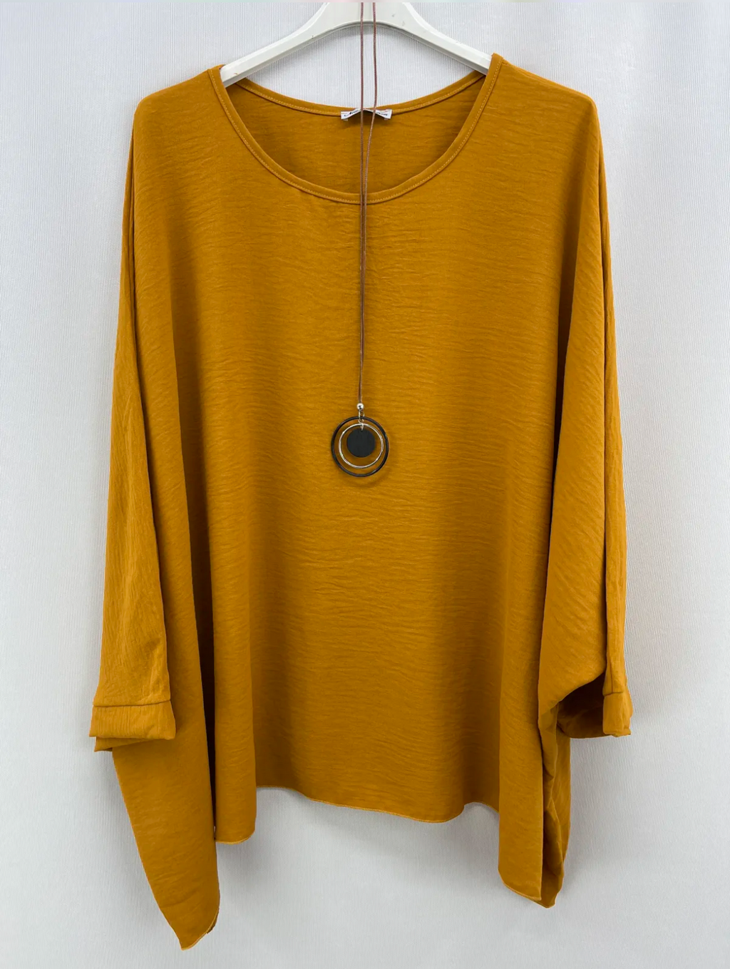 Michelle top with necklace