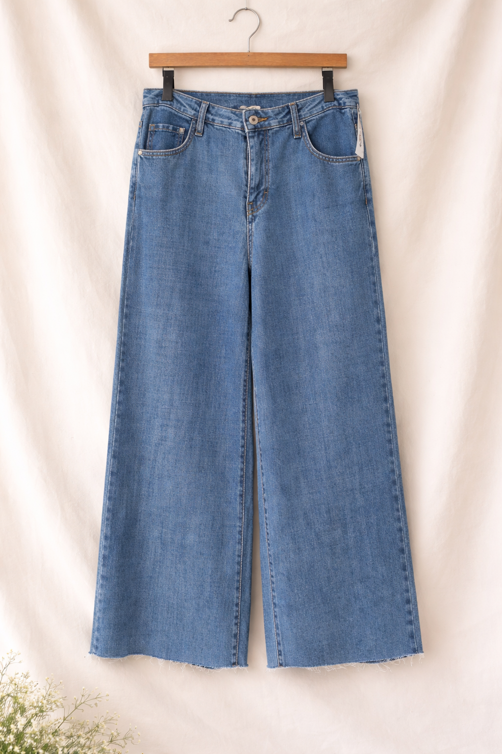 Light denim jeans