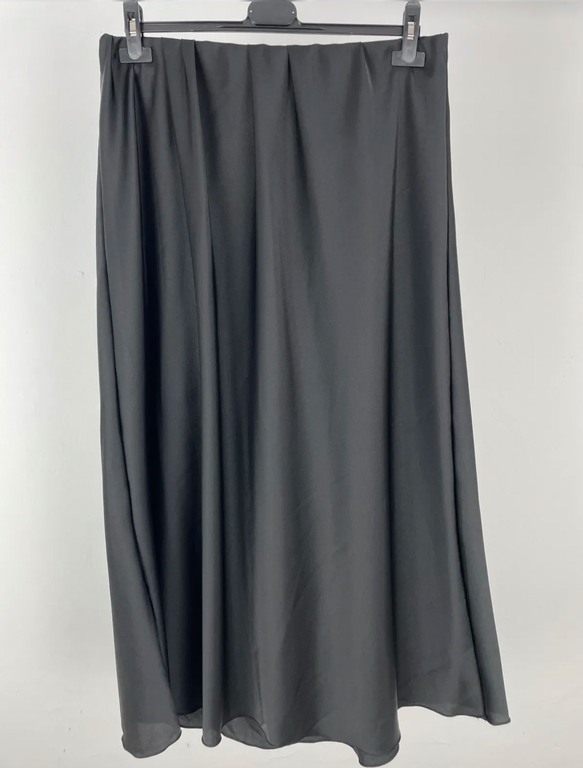 Satin skirt