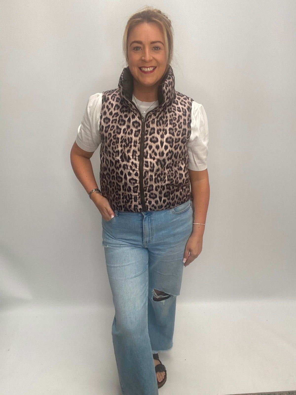 Reversible leopard gilet