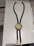 Rubber plate necklace