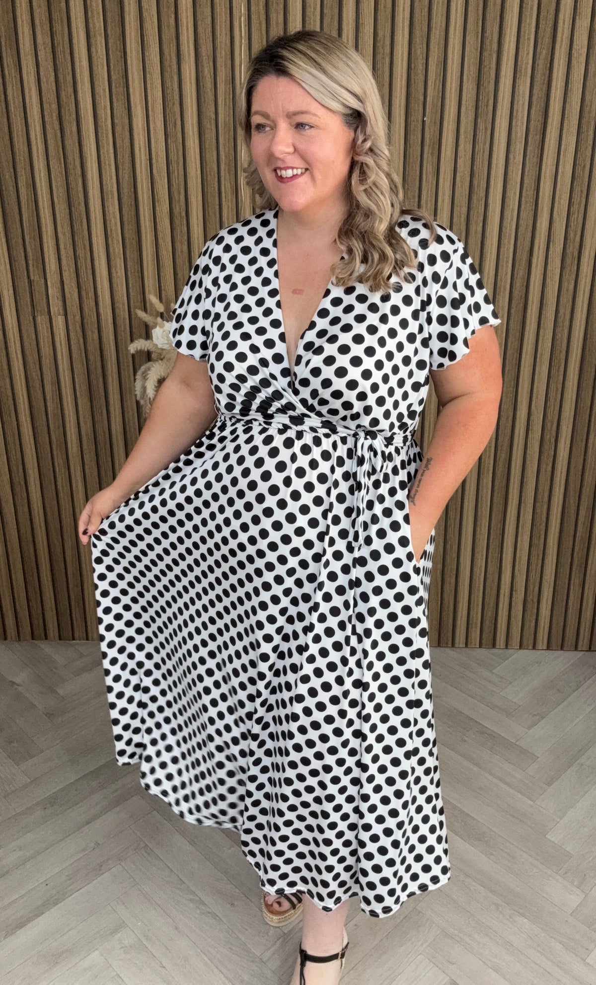 Polka dot Magic dress