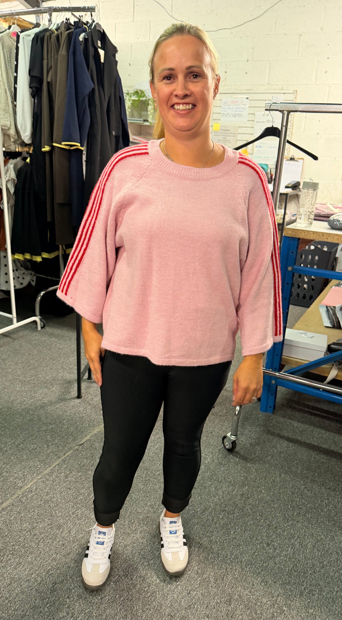 Anya top