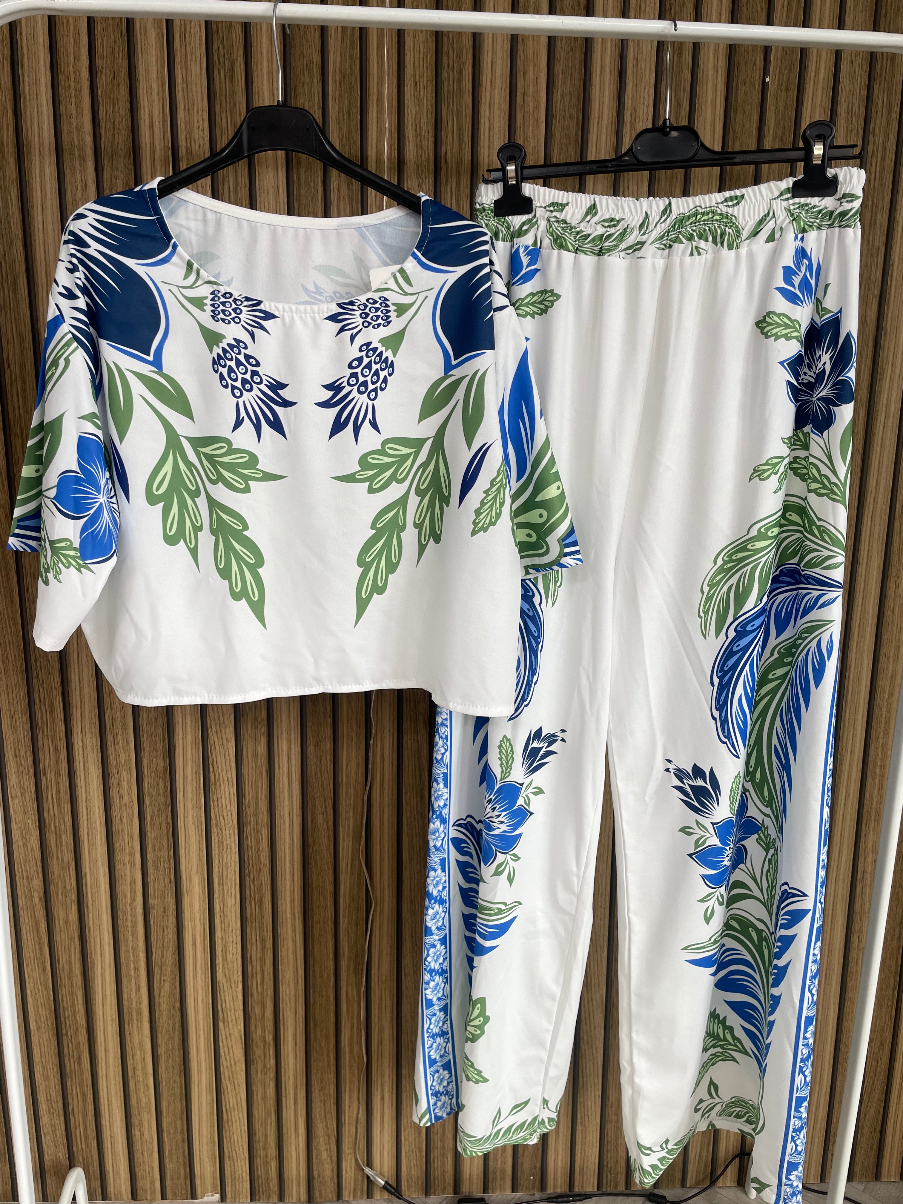 Sicily set