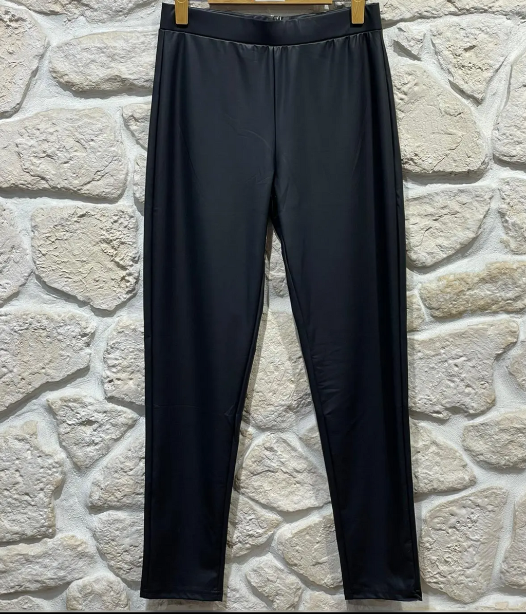 Linda’s leather leggings